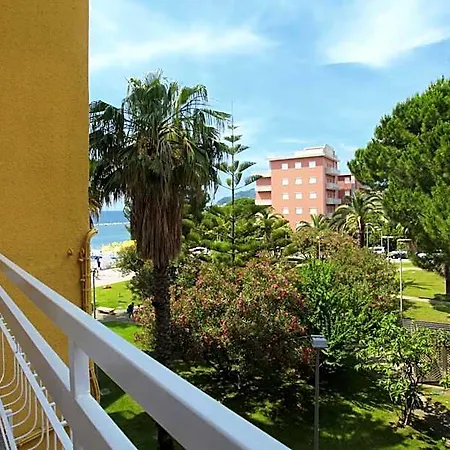 Hotel Adrimer 3*