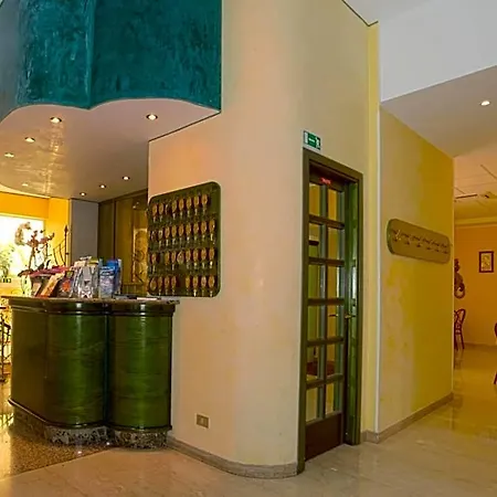 Hotel Adrimer 3*