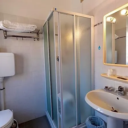 Adrimer Hotel 3*