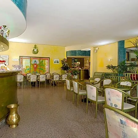 Hotel Adrimer 3*