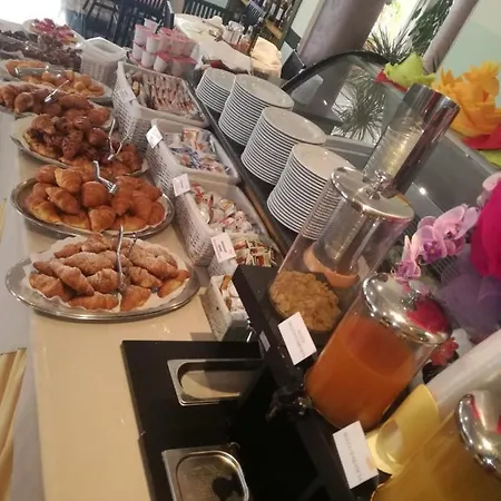 ホテル Adrimer サン・バルトロメーオ・アル・マーレ