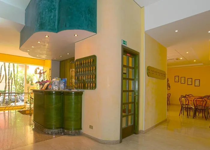 Adrimer Hotel 3*